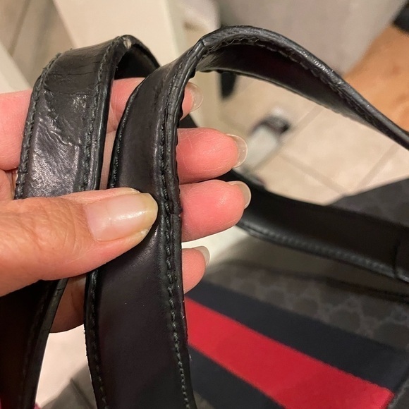 COPY - Authentic Gucci Supreme Tote Bag - Picture 12 of 12